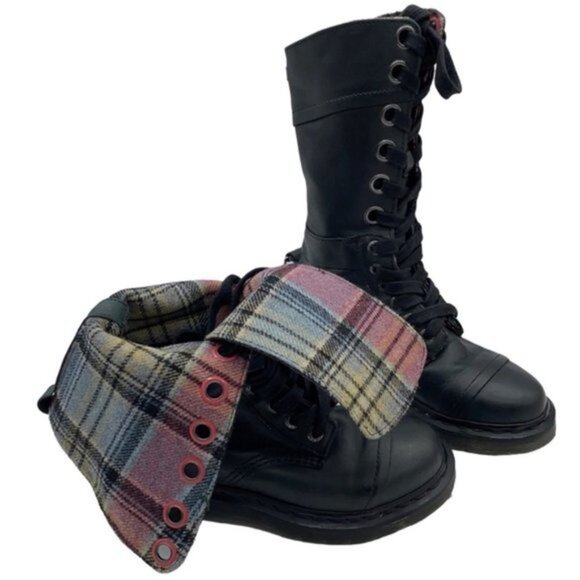 Dr. Martens Triumph Tall Lace Up Fold Over Boot Pink Plaid Women Size 6 - Picture 3 of 10
